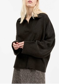 SKALL Dean V-Neck Merino Wool Jumper - Deep Brown