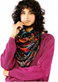 WILD Crazy World Scarf - Black
