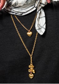 ROXANNE ASSOULIN The Mini Florentine Heart Pendant Necklace - Gold