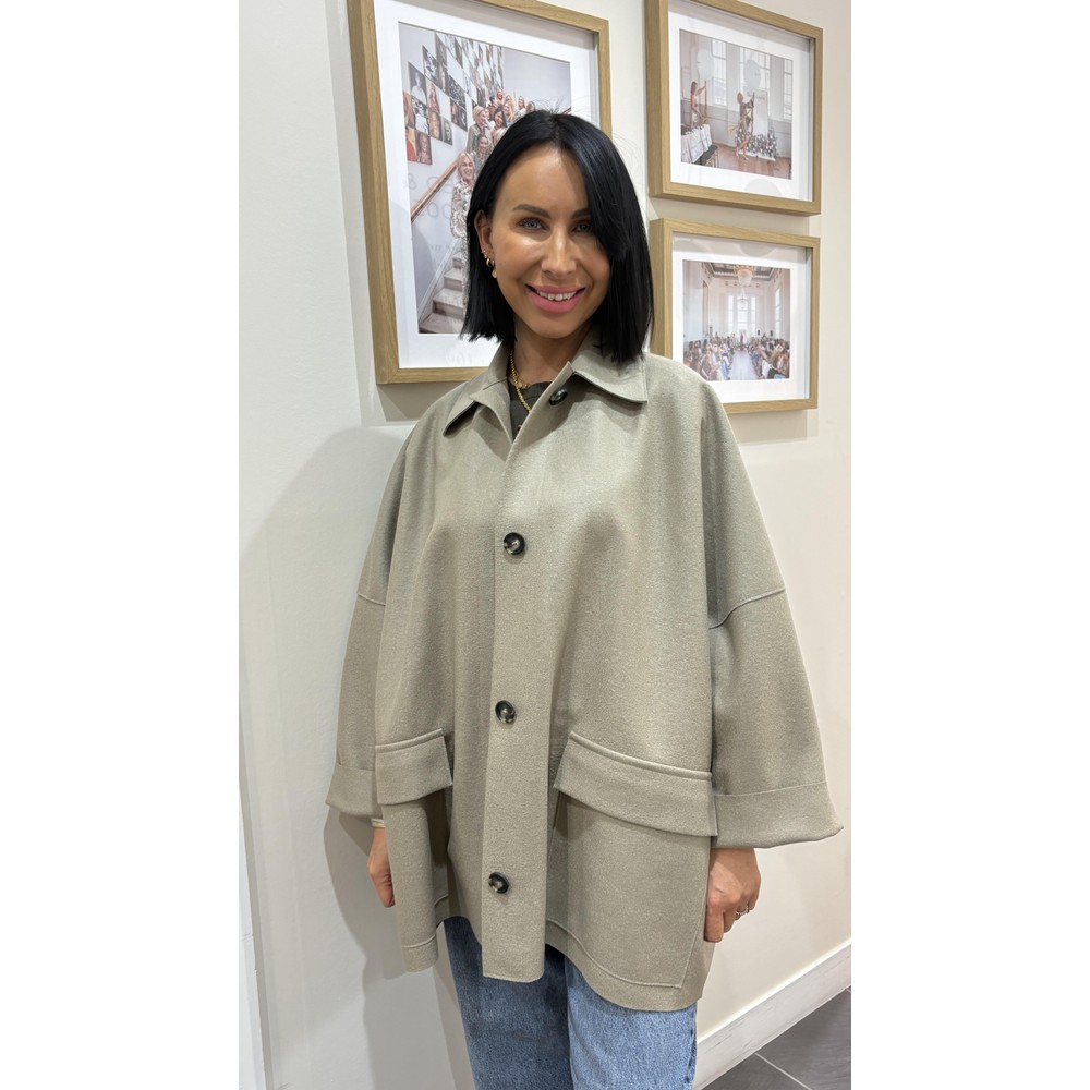 Harris Wharf Women's Oversized Wool Cape - Dove