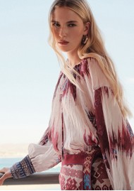 DEVOTION Aria Linen Mix Blouse - Type