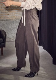 HAUTE LAMITIE Zeppe Pleat Trouser - Mocca Melange
