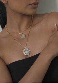 SHANA GULATI Riffa Medium Necklace - Gold